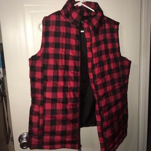Women’s Classic Puffer Vest